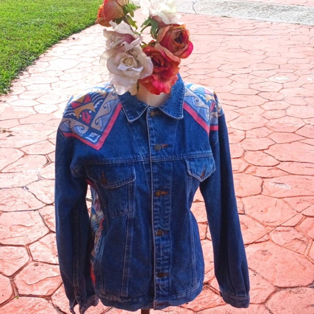 Denim Men Jacket W/Aztec  Print by Classic Style. Size M